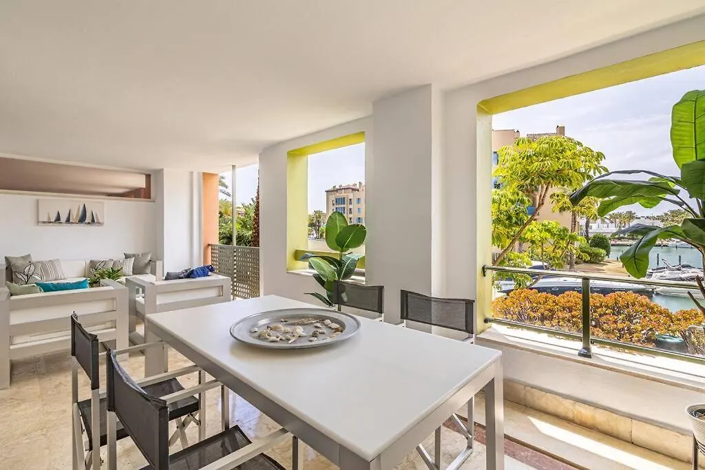 Stunning Tropical Oasis 3Br, Pool And Water Views Apartment Sotogrande