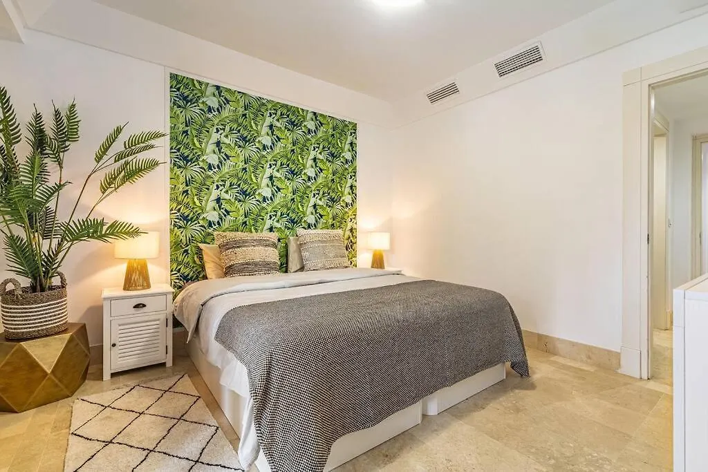 Stunning Tropical Oasis 3Br, Pool And Water Views Apartment Sotogrande