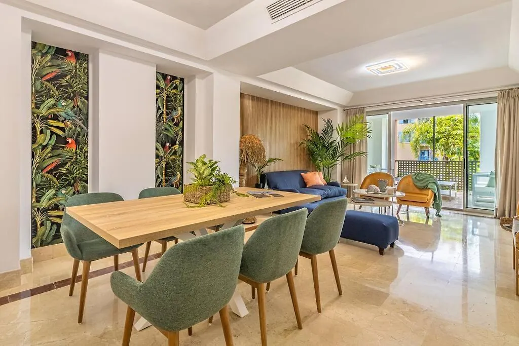 Stunning Tropical Oasis 3Br, Pool And Water Views Apartment Sotogrande